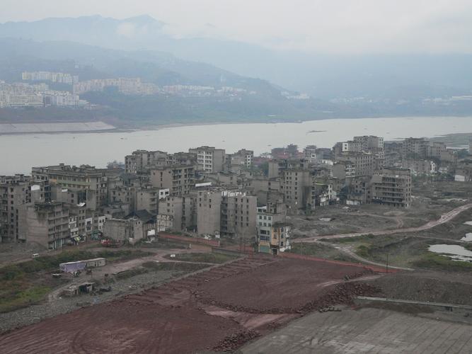 Ghost Town-Fengdu.jpg